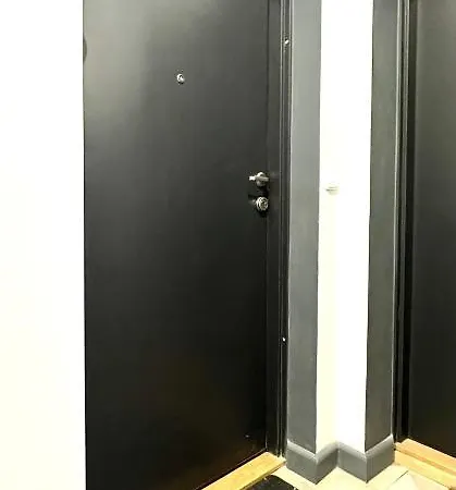 Διαμέρισμα Fair Targi Dworzec Gasiorowskich *