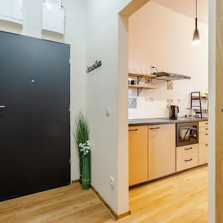 Apartment Fair Targi Dworzec Gasiorowskich *