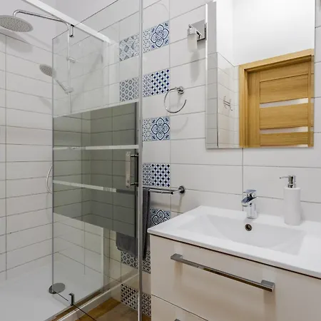 Apartment Fair Targi Dworzec Gasiorowskich Poznan