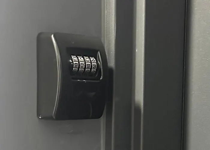 Fair Targi Dworzec Gasiorowskich 公寓