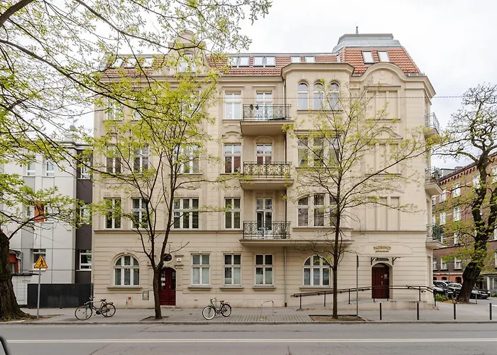 Fair Targi Dworzec Gasiorowskich Appartement